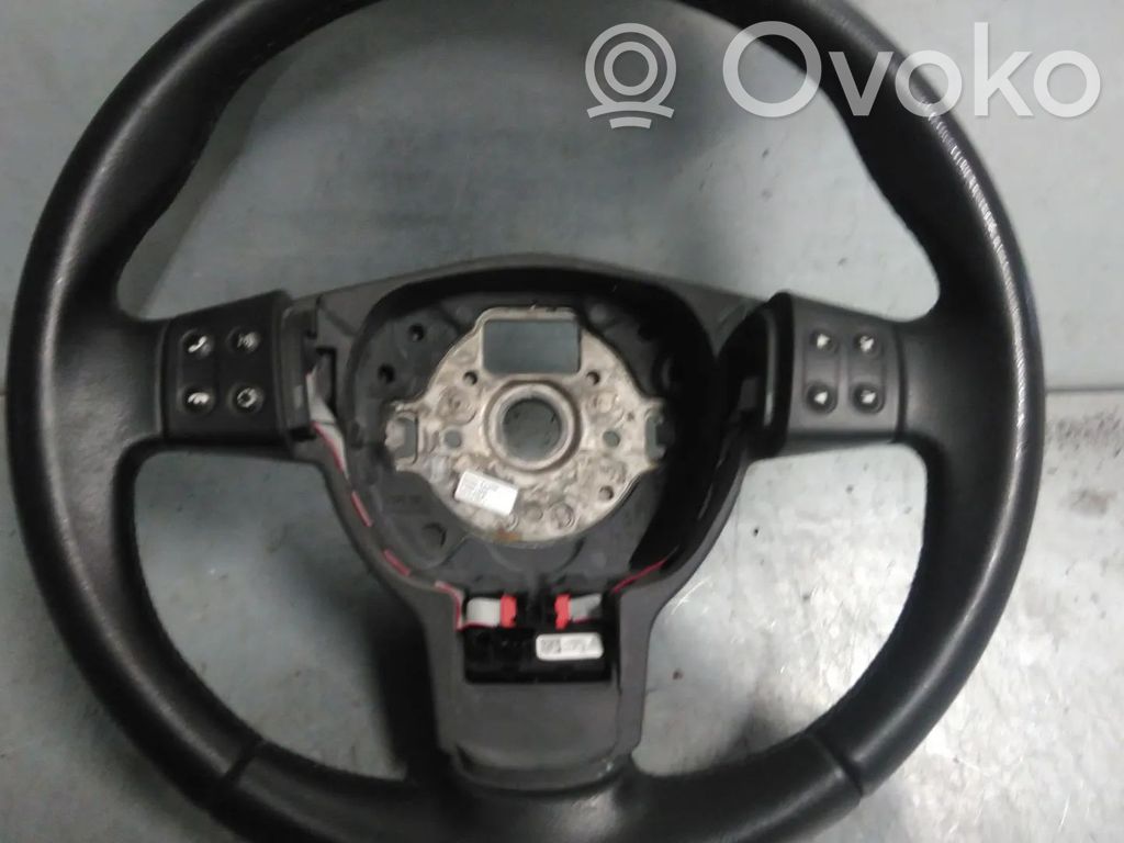Seat Leon (1P) Ohjauspyörä 