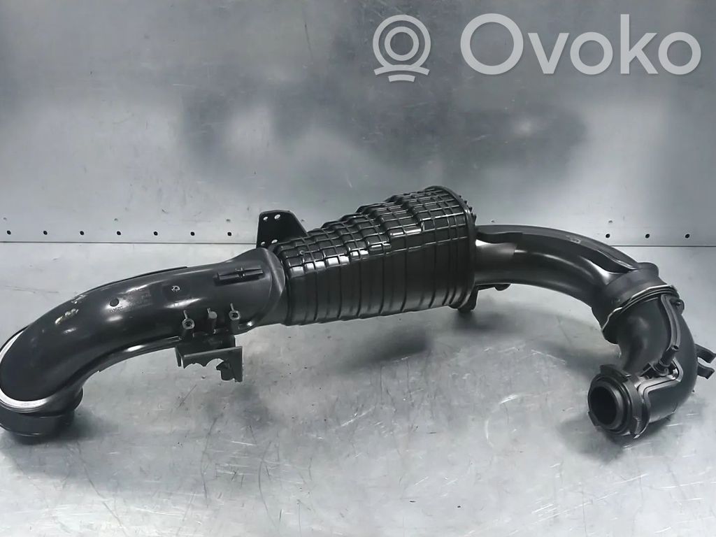 Volvo XC40 Rura / Wąż dolotowy powietrza 
