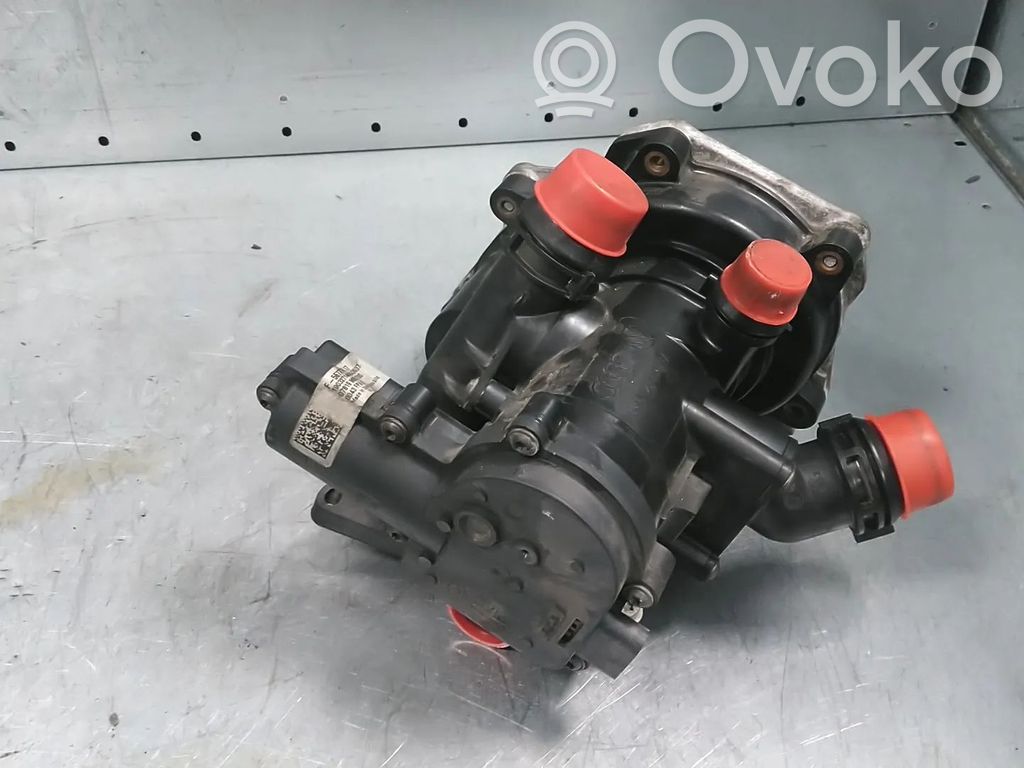 Volkswagen Golf VII Bomba de agua 