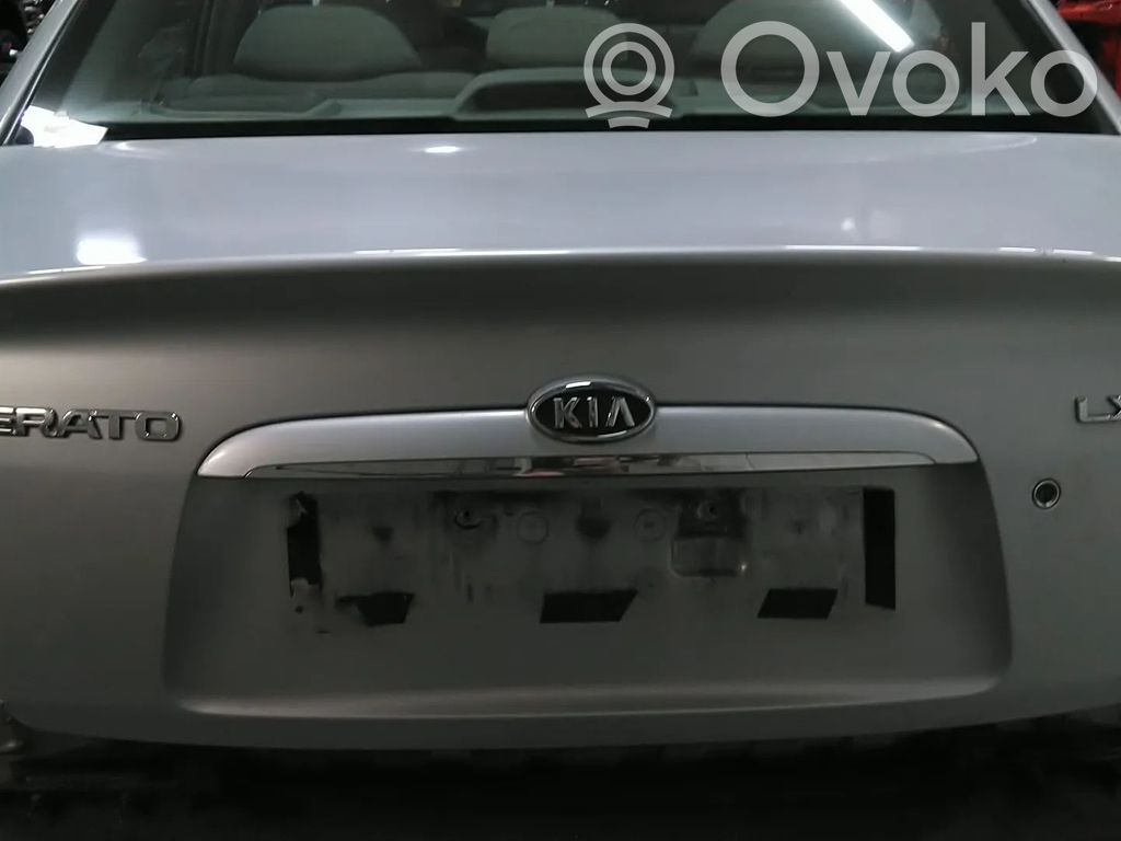 KIA Cerato Takaluukun/tavaratilan kansi 