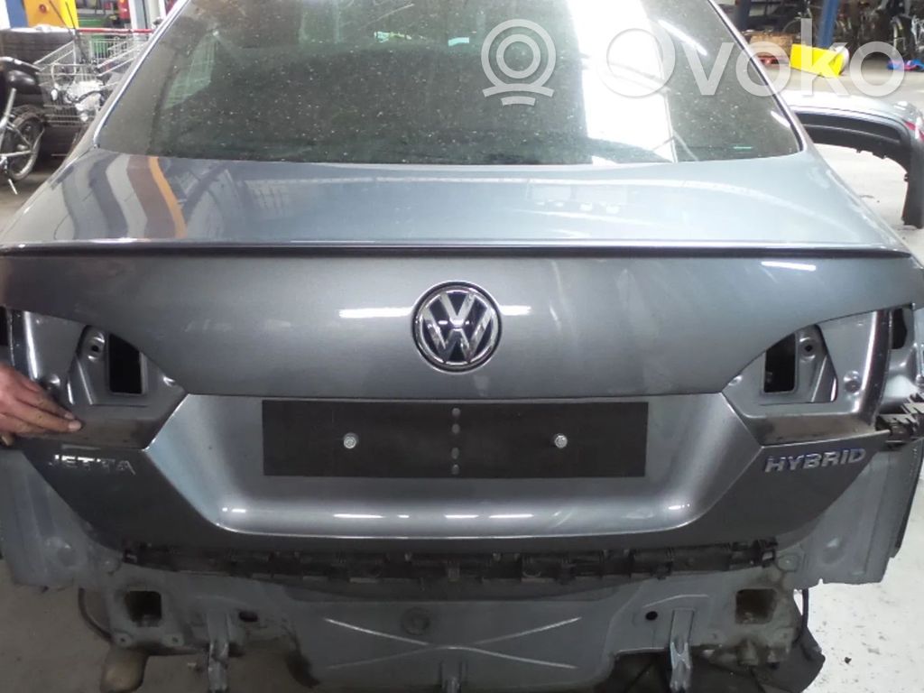 Volkswagen Jetta VI Puerta del maletero/compartimento de carga 
