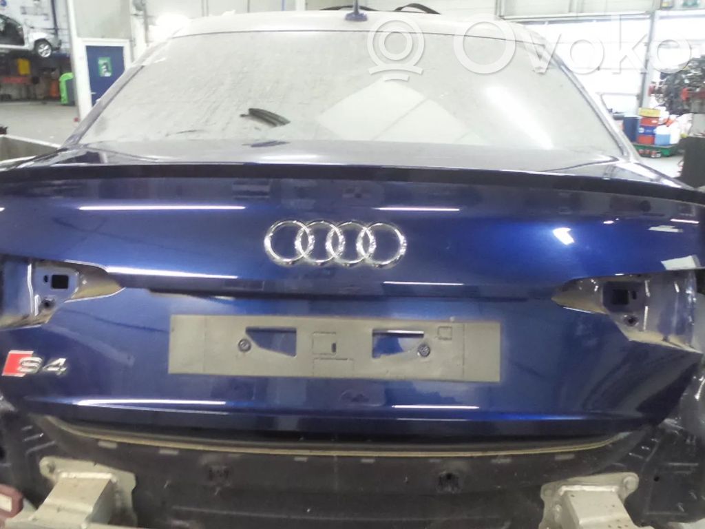 Audi A4 S4 B9 Tylna klapa bagażnika 