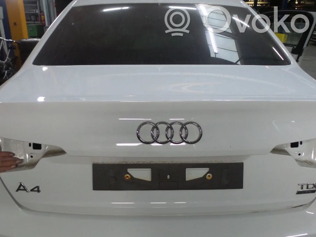 Audi A4 S4 B9 Tylna klapa bagażnika 