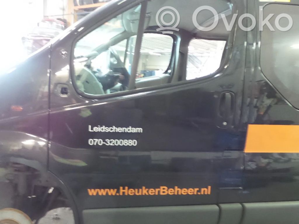 Renault Trafic II (X83) Priekinės durys (dvidurio) 