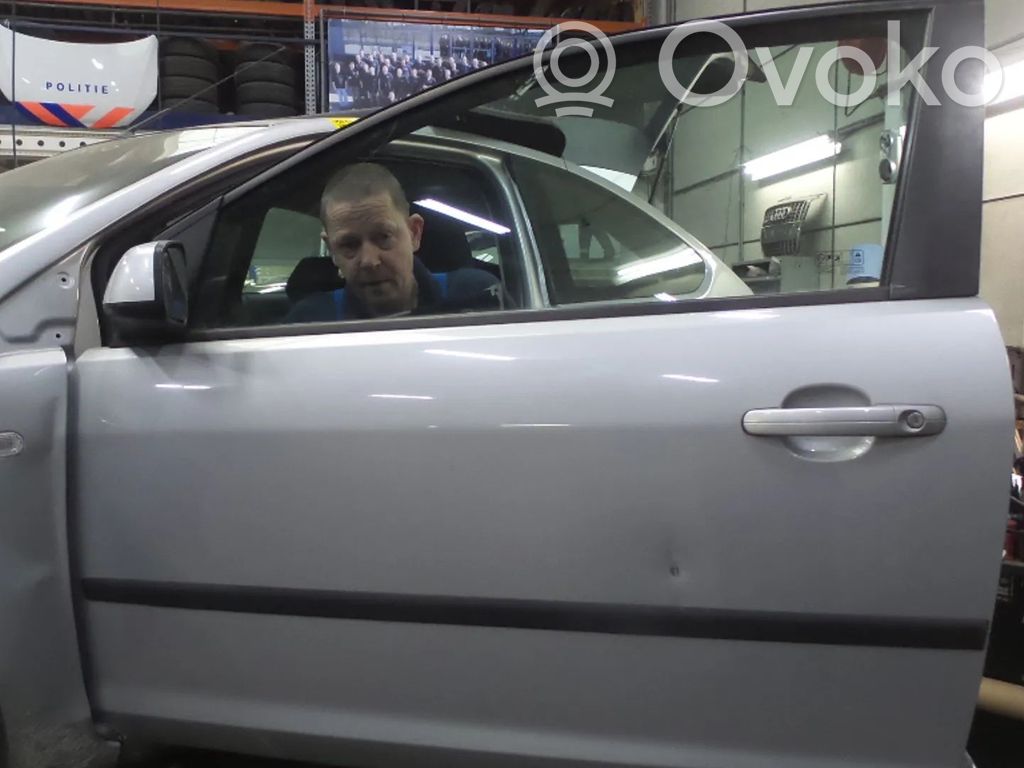 Ovi (2-ovinen coupe)