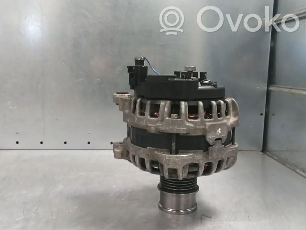 Volkswagen Golf VII Generatore/alternatore 