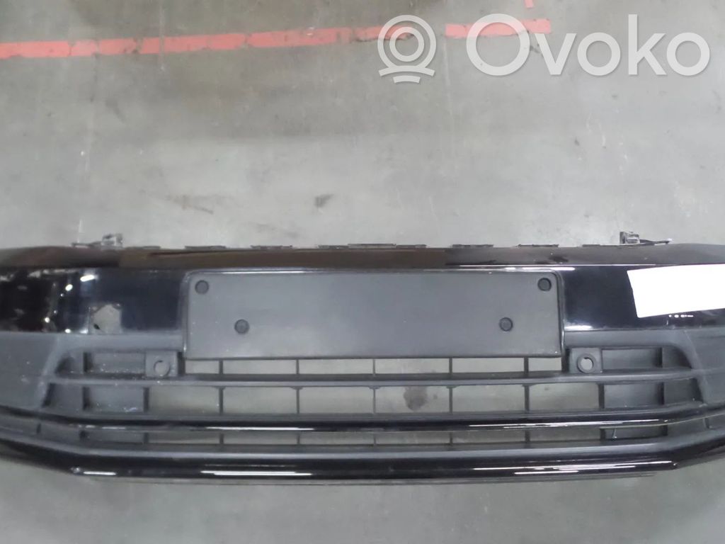 Volkswagen Jetta VI Paraurti anteriore