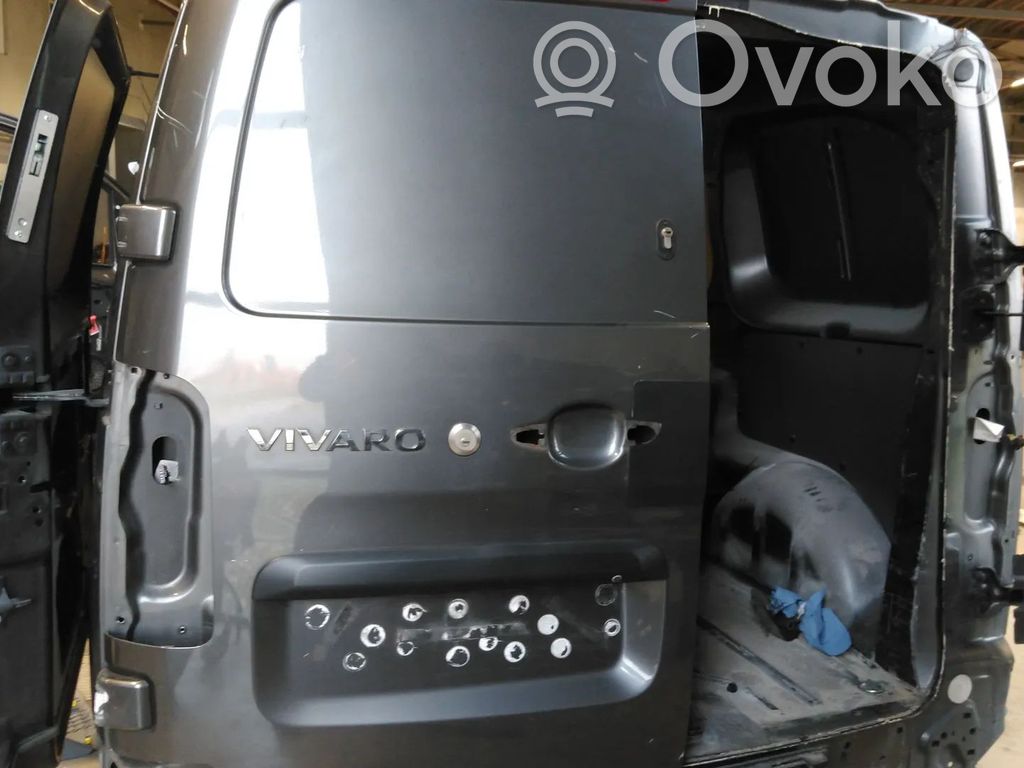 Opel Vivaro Дверь 