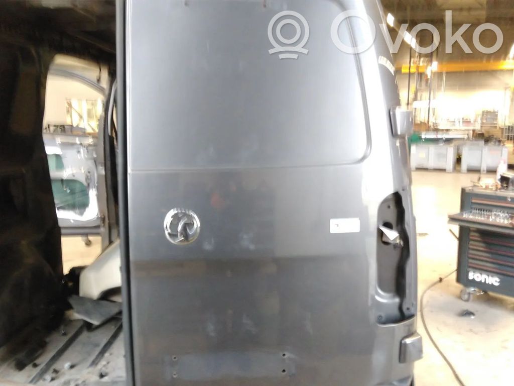 Opel Vivaro Heckklappe Kofferraumdeckel 