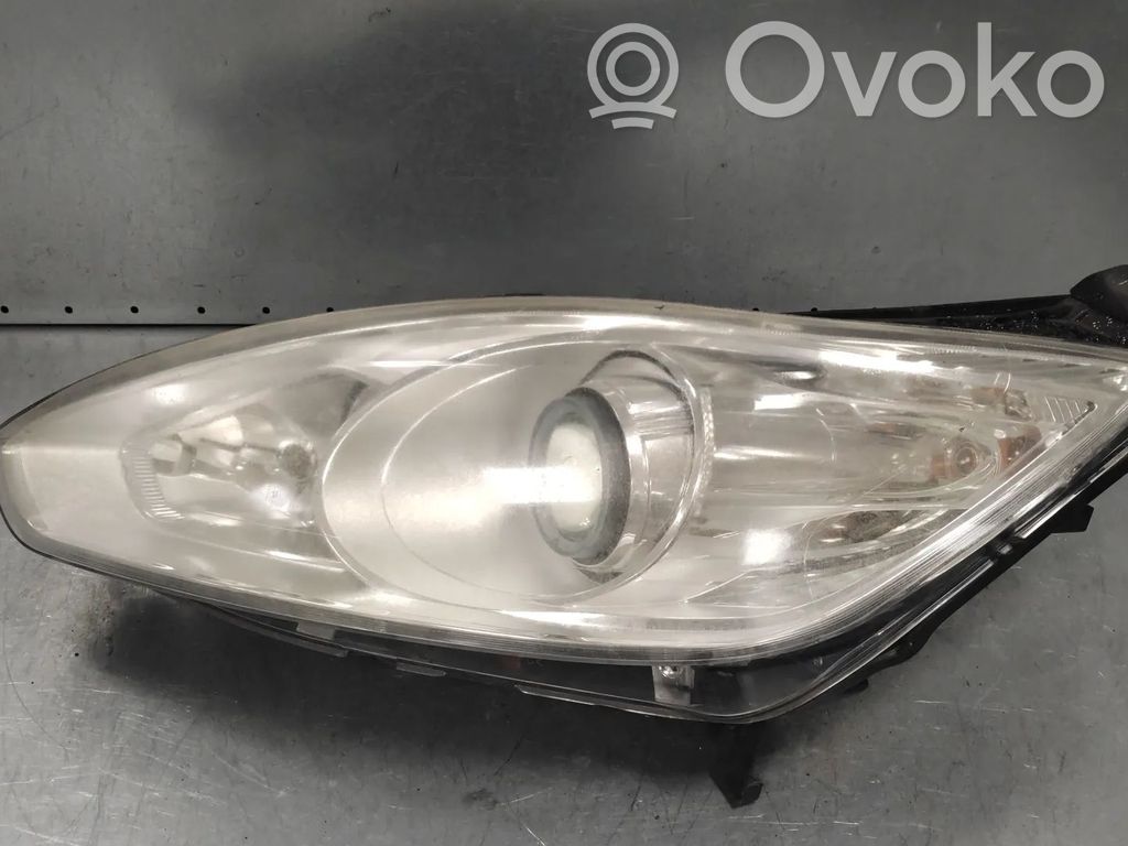 Ford C-MAX II Headlight/headlamp 