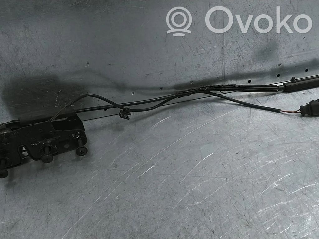 Audi A4 S4 B8 8K Zamek pokrywy przedniej / maski silnika 