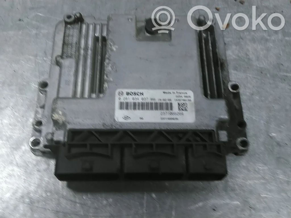Opel Vivaro Engine control unit/module 
