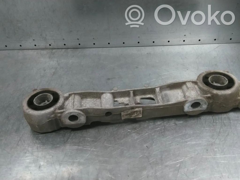 Mercedes-Benz V Class W447 Soporte de la caja de cambios 