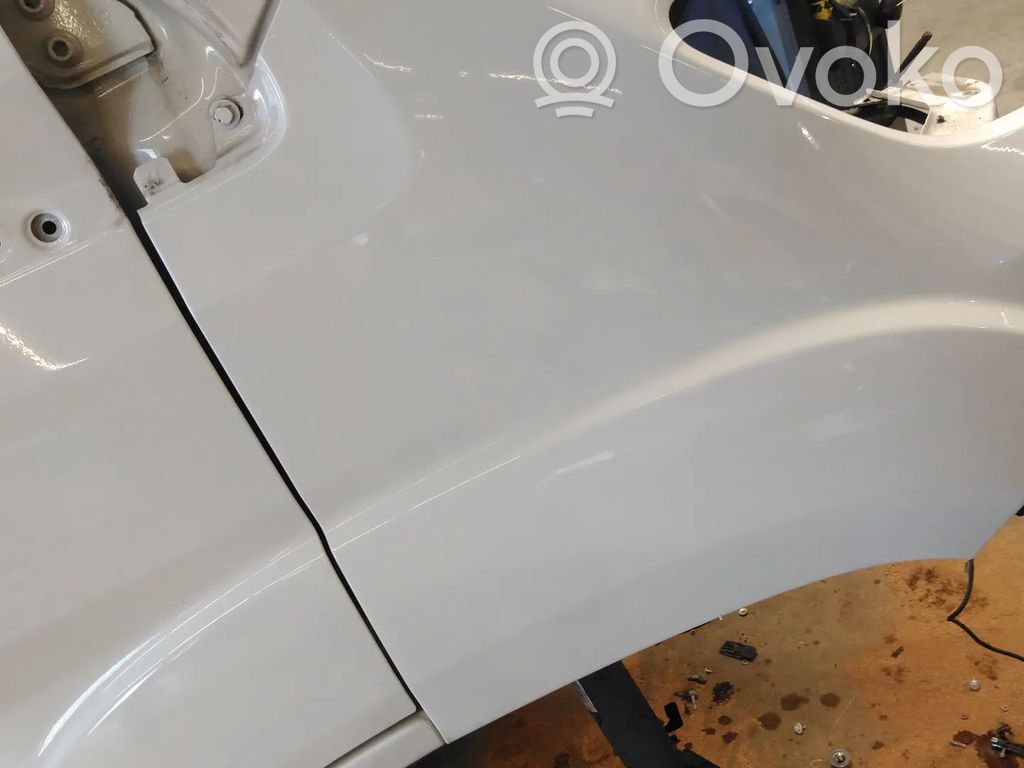 Opel Movano C Guardabarro 