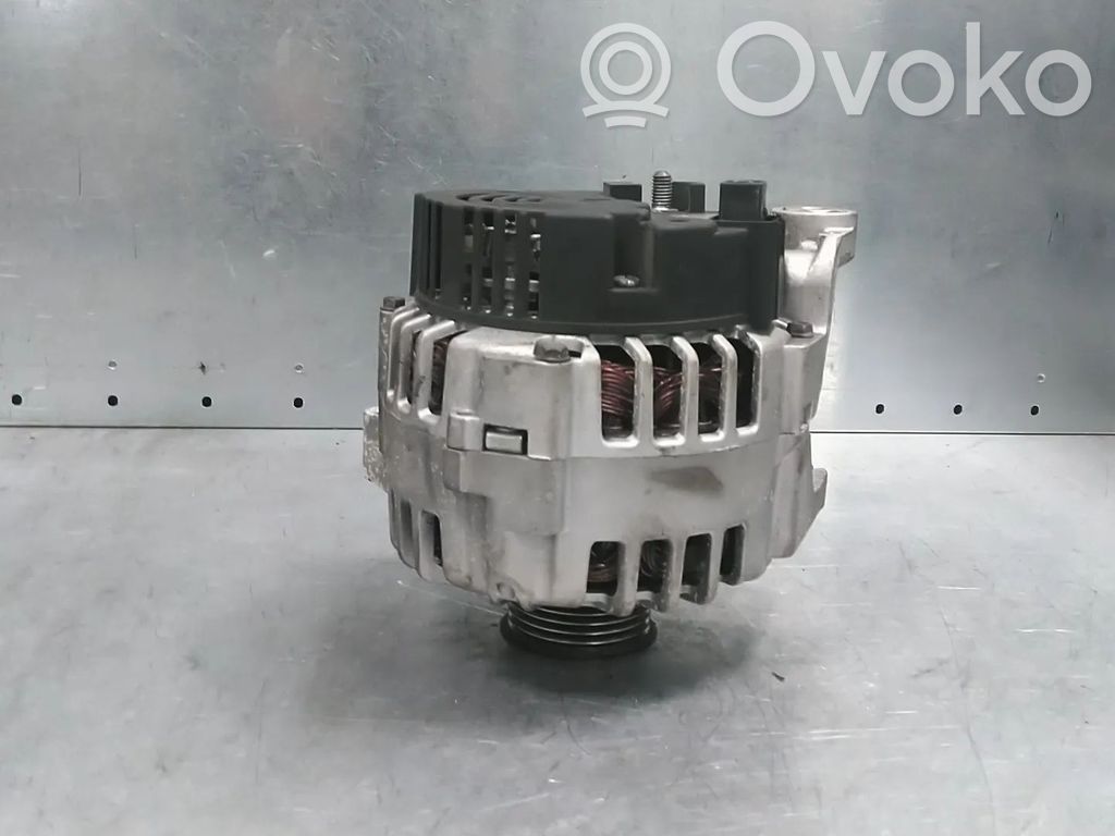 Volkswagen PASSAT B5 Ģenerators 