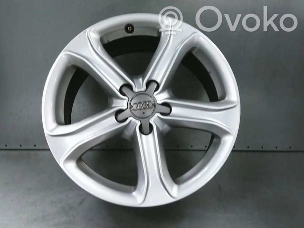 Audi A4 S4 B8 8K Jantă aliaj R17 