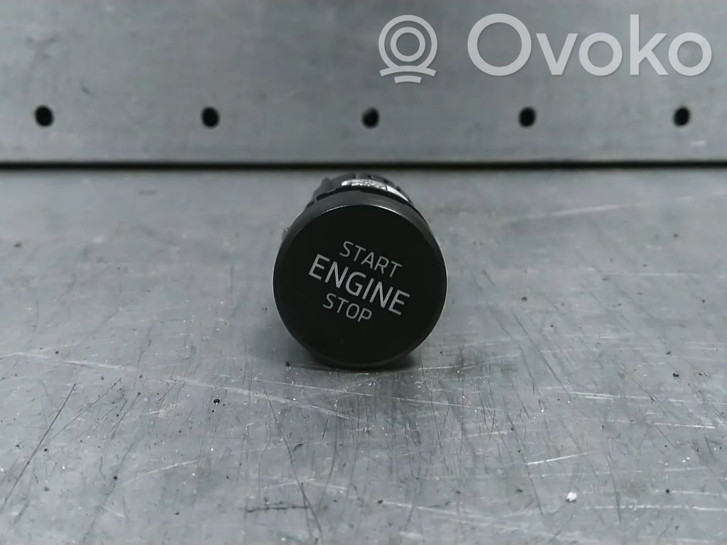 Skoda Octavia Mk4 Otros repuestos del interior 