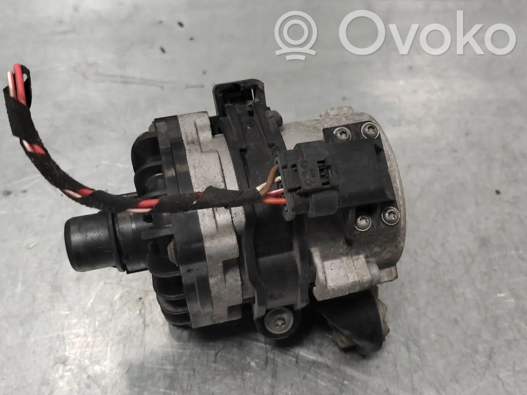 BMW X5 E70 Bomba de agua 