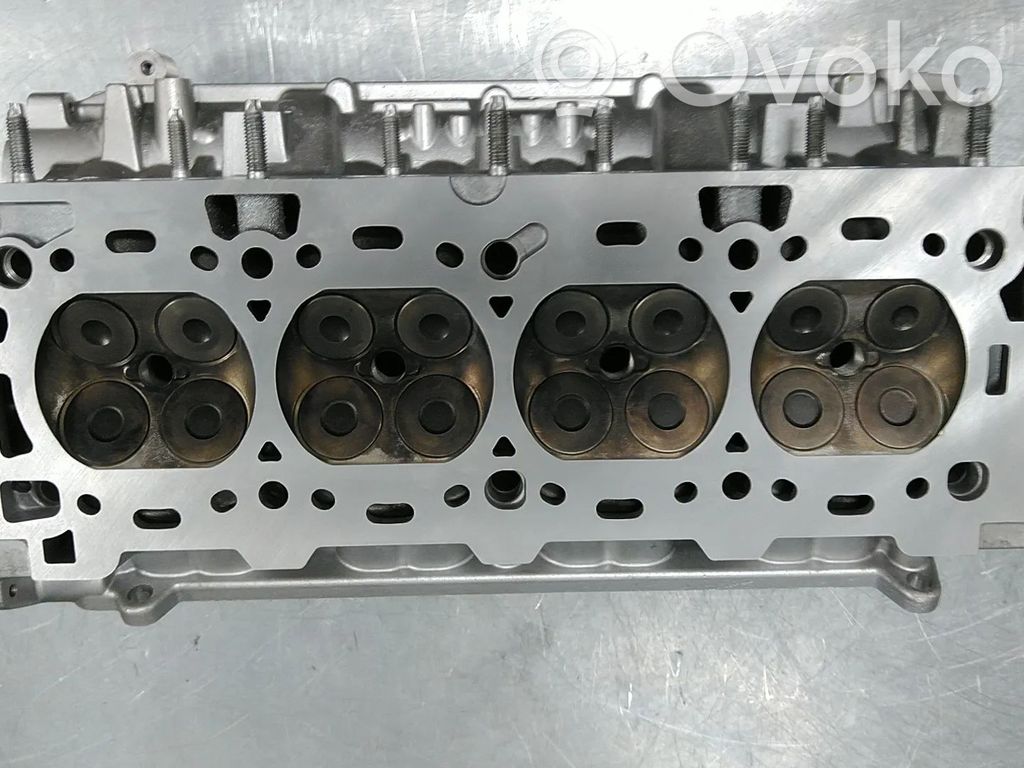 Opel Astra H Engine head 