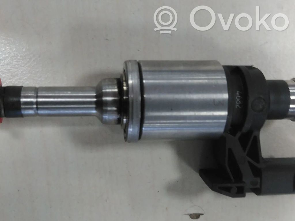 Volkswagen Polo V 6R Injector combustibil 
