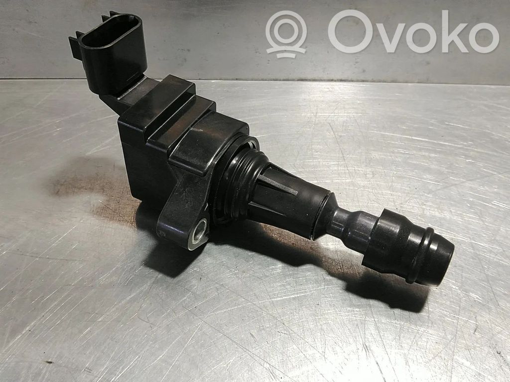 Opel Astra J Cewka zapłonowa wysokiego napięcia 