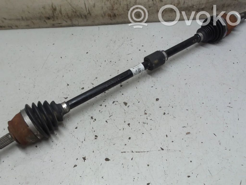 Opel Corsa E Priekinis pusašis 