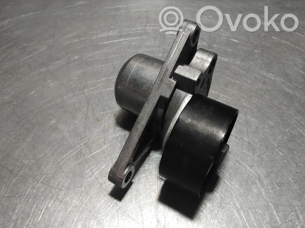 Opel Movano B Kita variklio skyriaus detalė 