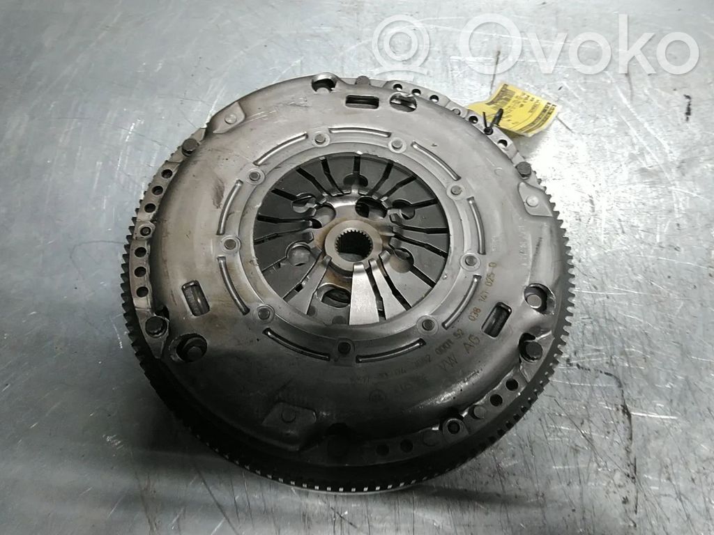 Volkswagen Polo V 6R Volanta ambreiaj 