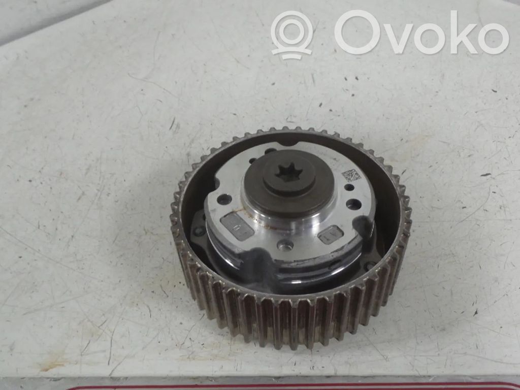 Volkswagen Golf VII Camshaft pulley/ VANOS 