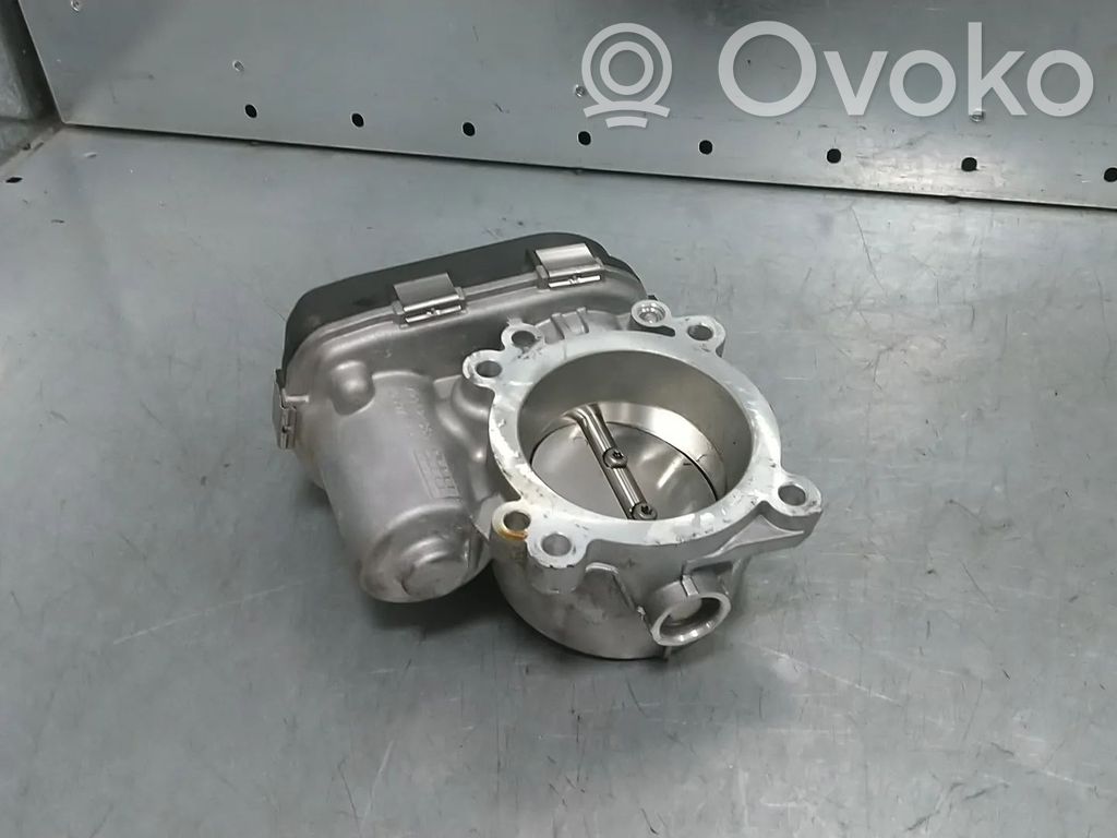 Volkswagen Golf VIII Electric throttle body valve 