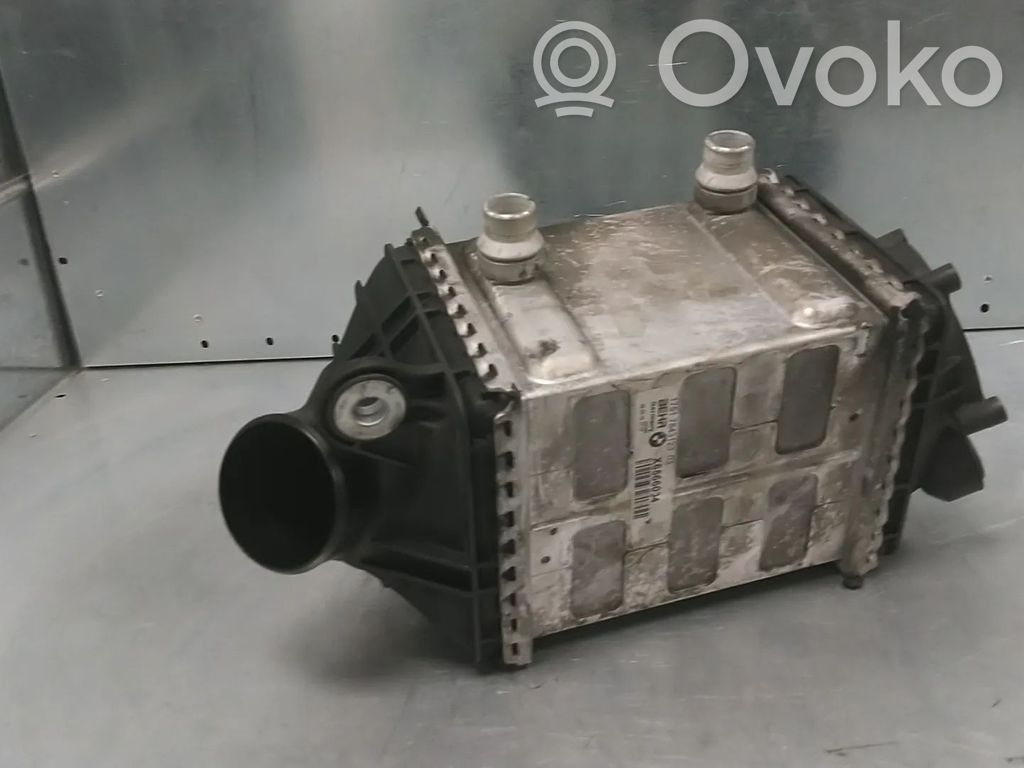 BMW 5 GT F07 Interkūlerio radiatorius 