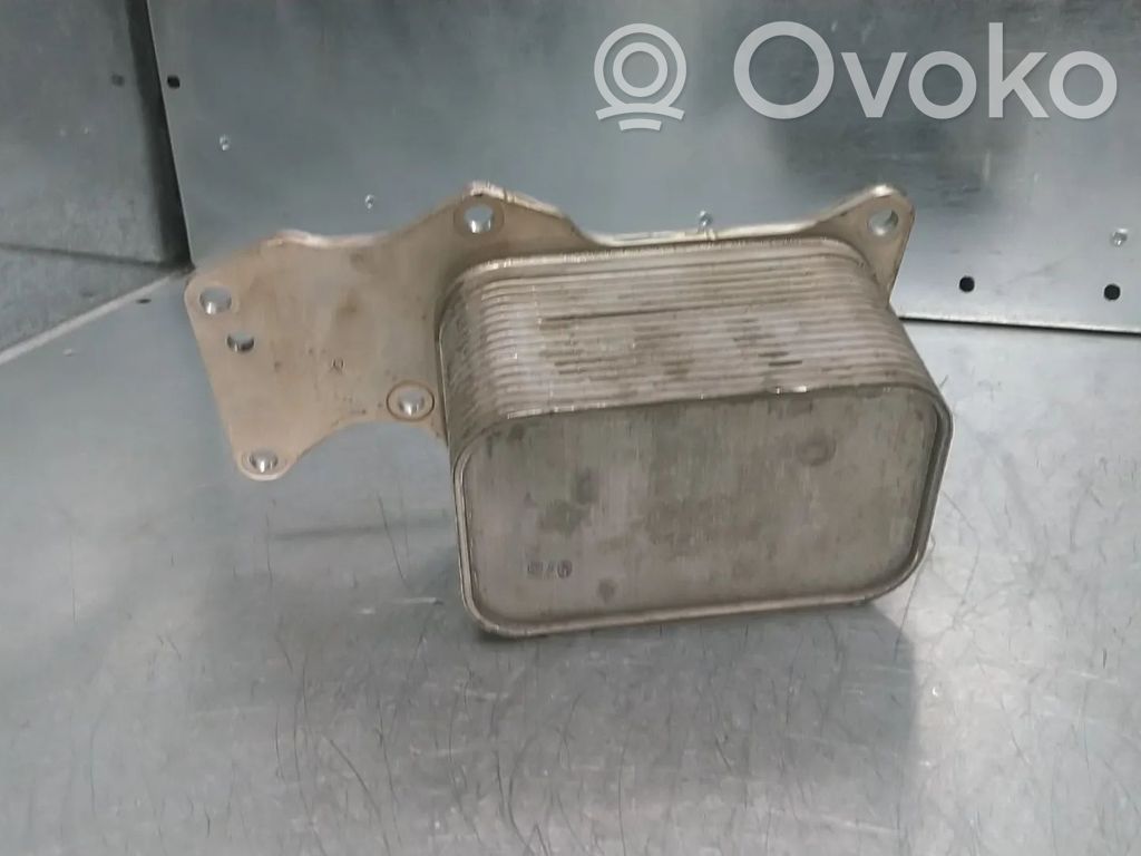 BMW 5 G30 G31 G38 Radiator ulei motor 