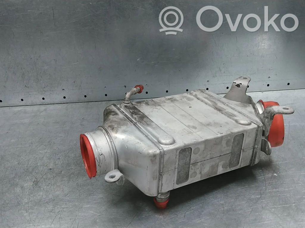 BMW X5 E70 Intercooler radiator 
