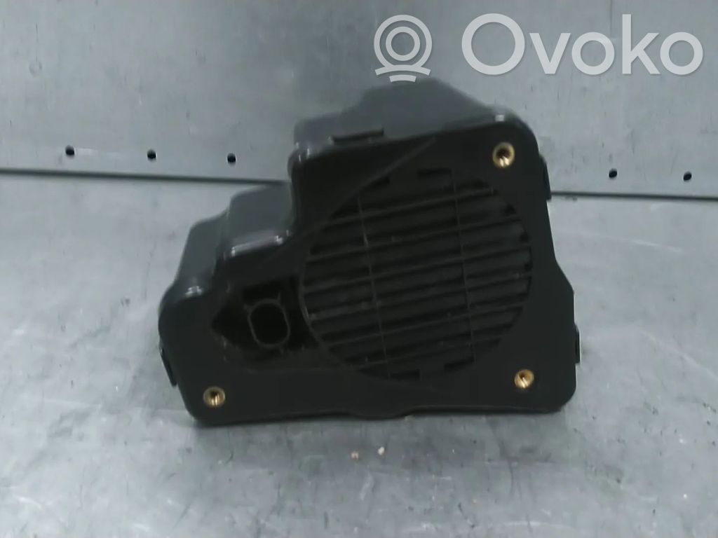 Skoda Octavia Mk4 Front door speaker 