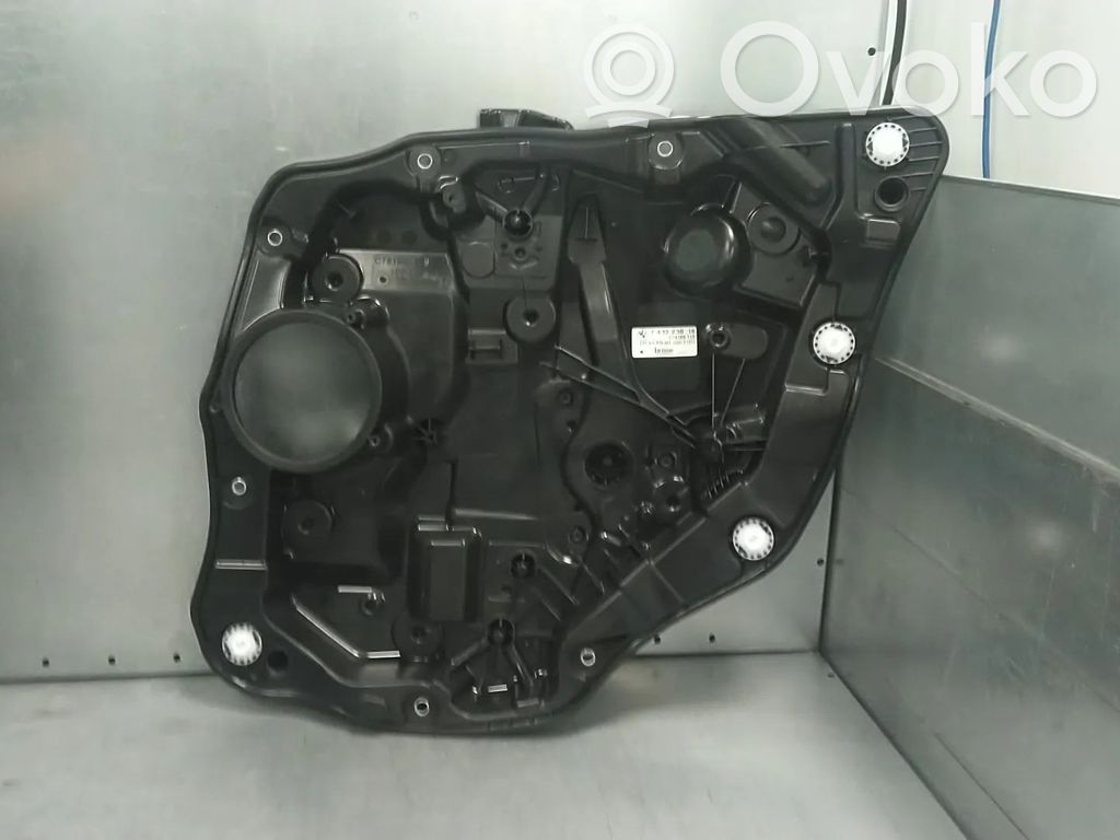 BMW 3 G20 G21 Meccanismo di sollevamento del finestrino posteriore senza motorino 