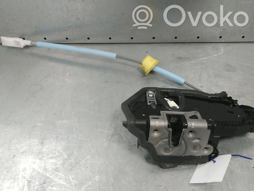 BMW 1 F40 Serrure de porte avant 