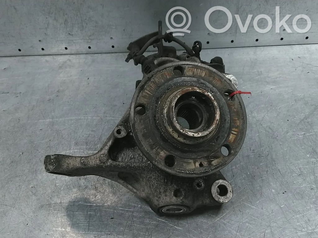 Volkswagen Golf VII Fuso a snodo con mozzo ruota anteriore 