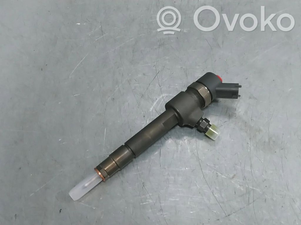 Opel Astra H Injector combustibil 
