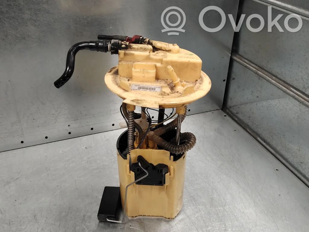 Volvo V60 Pompe à carburant 