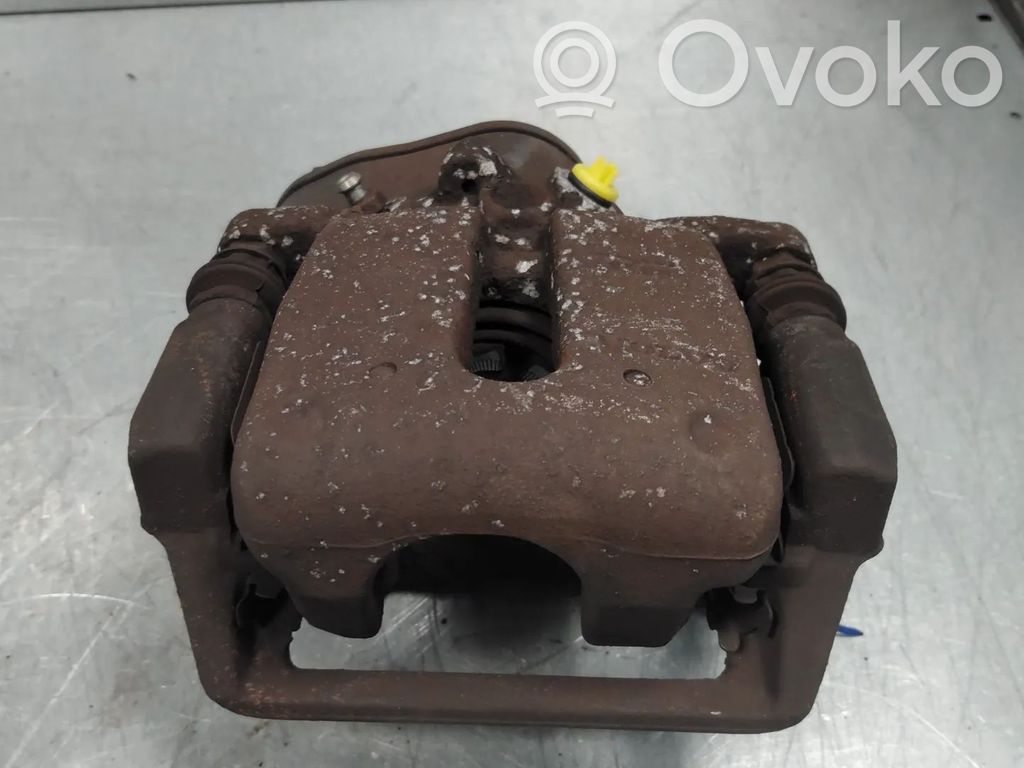 Volvo V60 Задний суппорт 