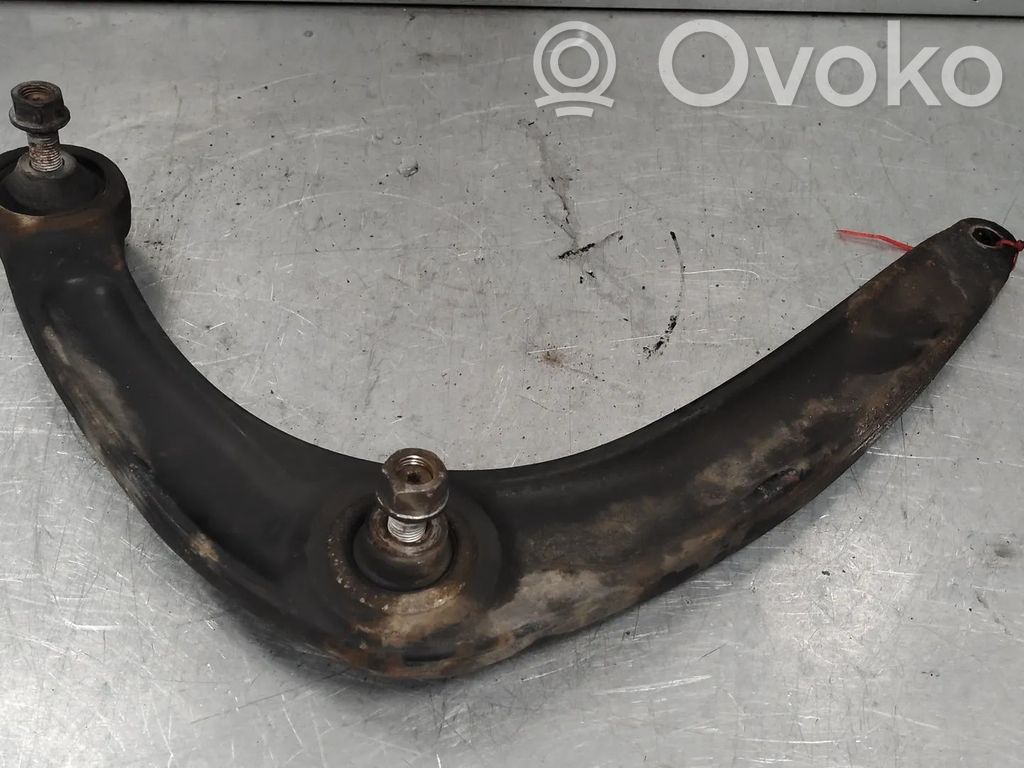 Peugeot 5008 Querlenker Achsschenkel vorne 