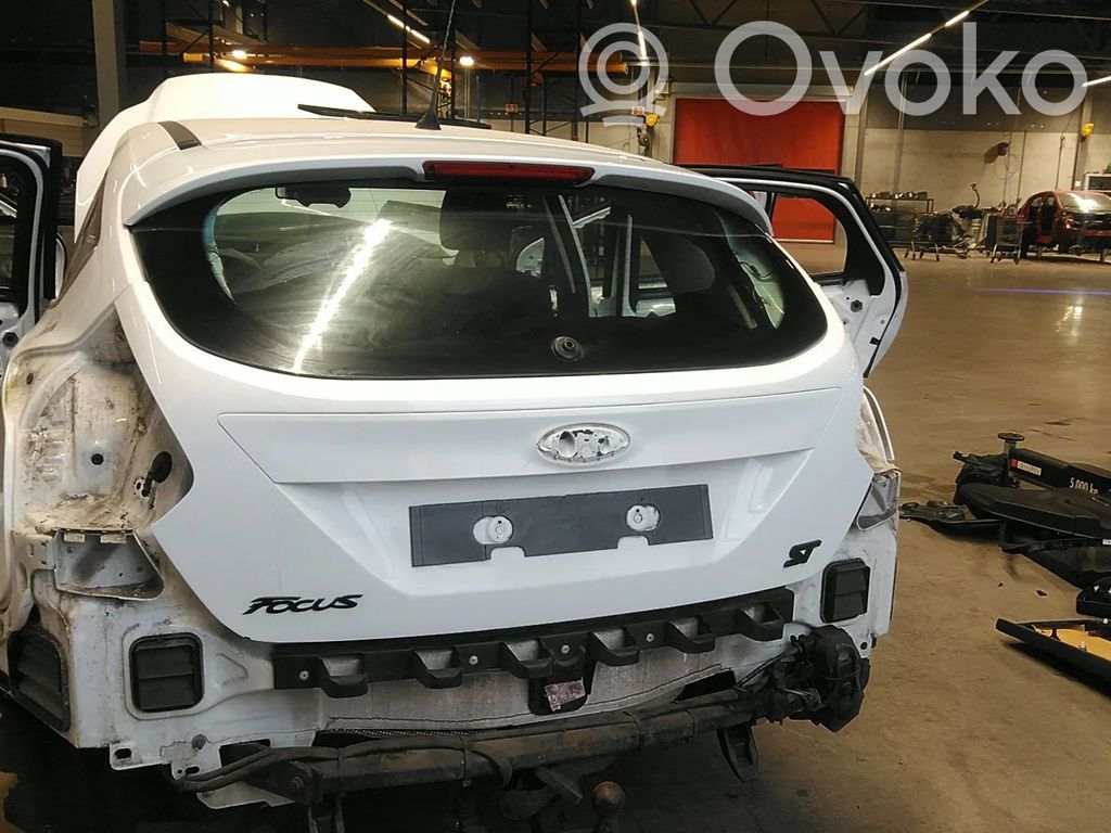 Ford Focus Galinis dangtis (bagažinės) 
