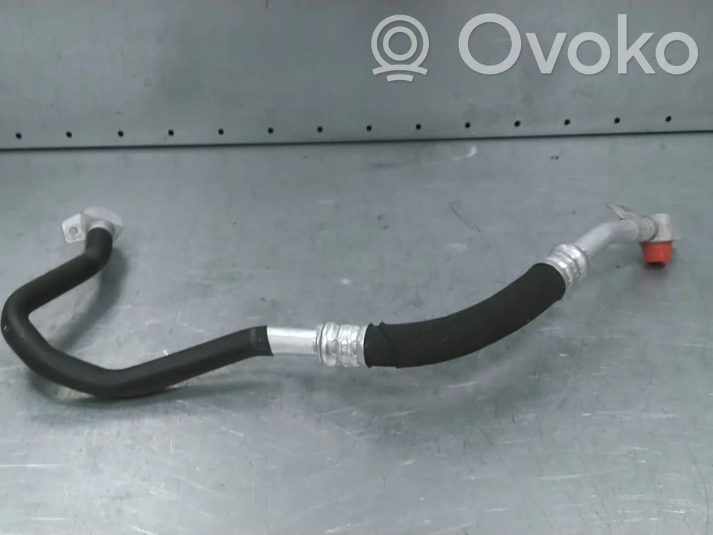 Audi Q5 SQ5 FY Ilmastointilaitteen putki (A/C)