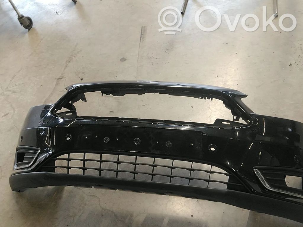 Ford Focus Priekinis bamperis 