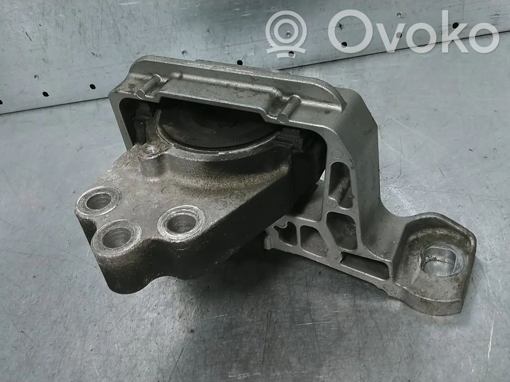 Engine mount bracket   CV616F012EC,2113114,CV616F012EB,M1DD