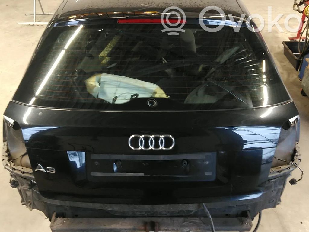 Audi A3 S3 8P Tailgate/trunk/boot lid 