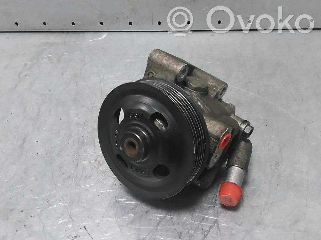 Ford S-MAX Ohjaustehostimen pumppu 