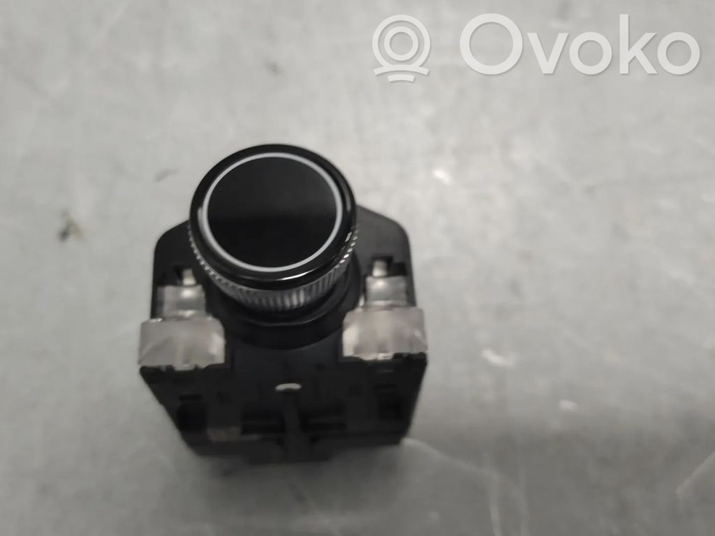 Autres pièces intérieures   4KL919600A,4K1919600A,4K1919600A3Q7,4K1919616B,4KL919600A3Q7