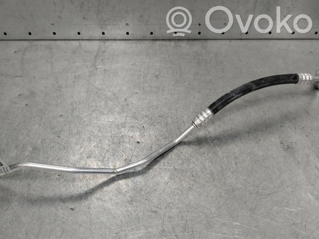 Audi e-tron Ilmastointilaitteen putki (A/C) 