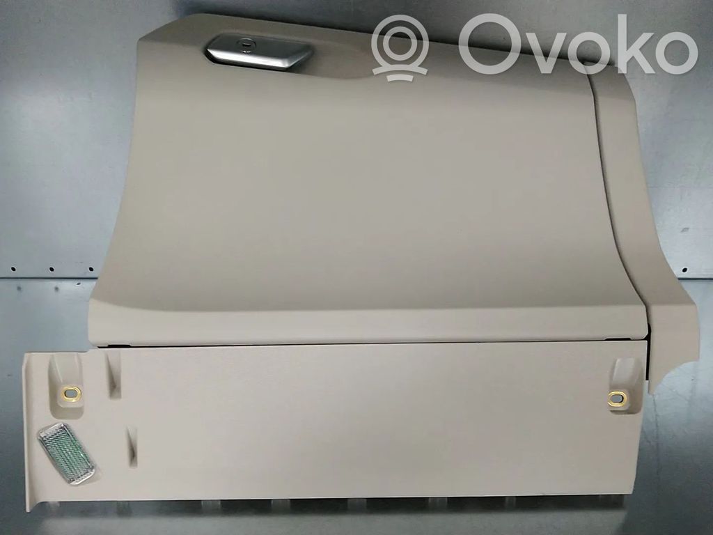 Glove box set   4KL857035B,4KL857035,4KL8570351IO,4KL8570351KF,4KL8570356PS,4KL857035B1IO,4KL857035B1KF,4KL857035B6PS,4KL857035BEU2,4KL857035EU2